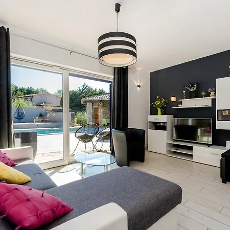 Holiday home In 8887 Krsan